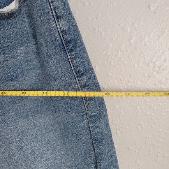 Levi Strauss and Co jeans shorts - Picture 5 of 6